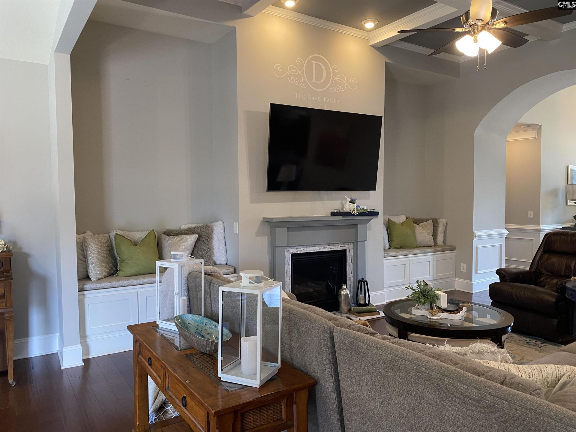 208 Heddon Drive  Photo 18