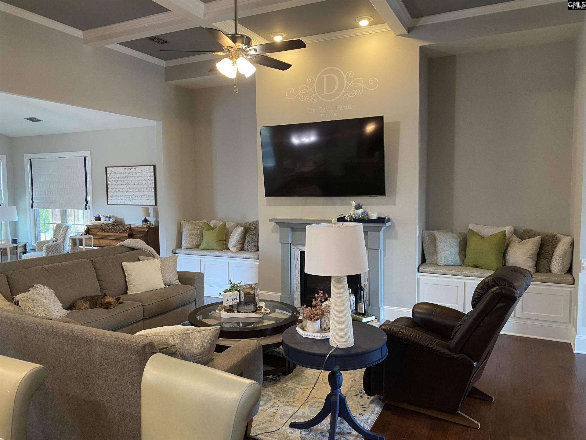 208 Heddon Drive  Photo 23