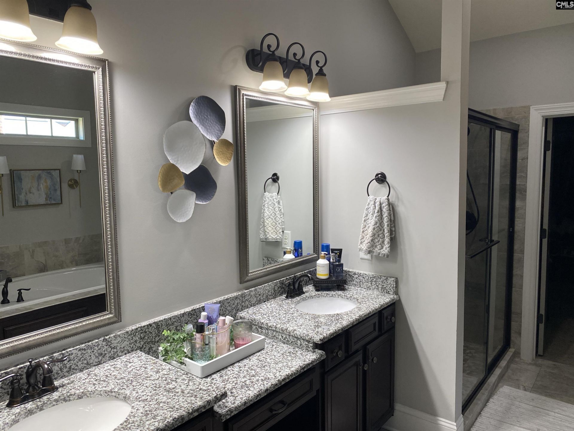 208 Heddon Drive  Photo 30