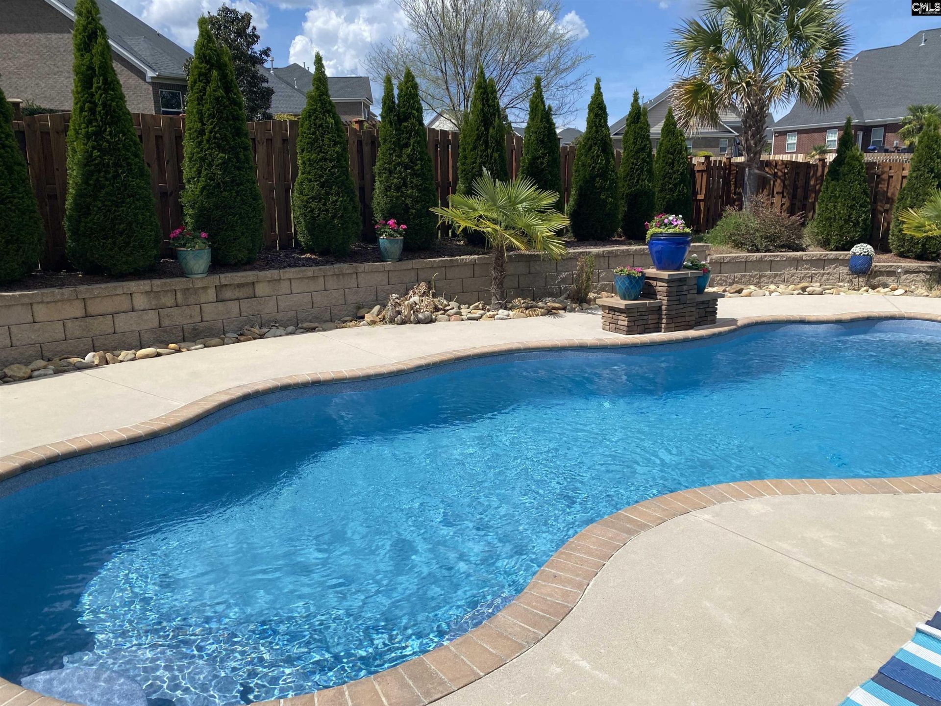 208 Heddon Drive  Photo 44