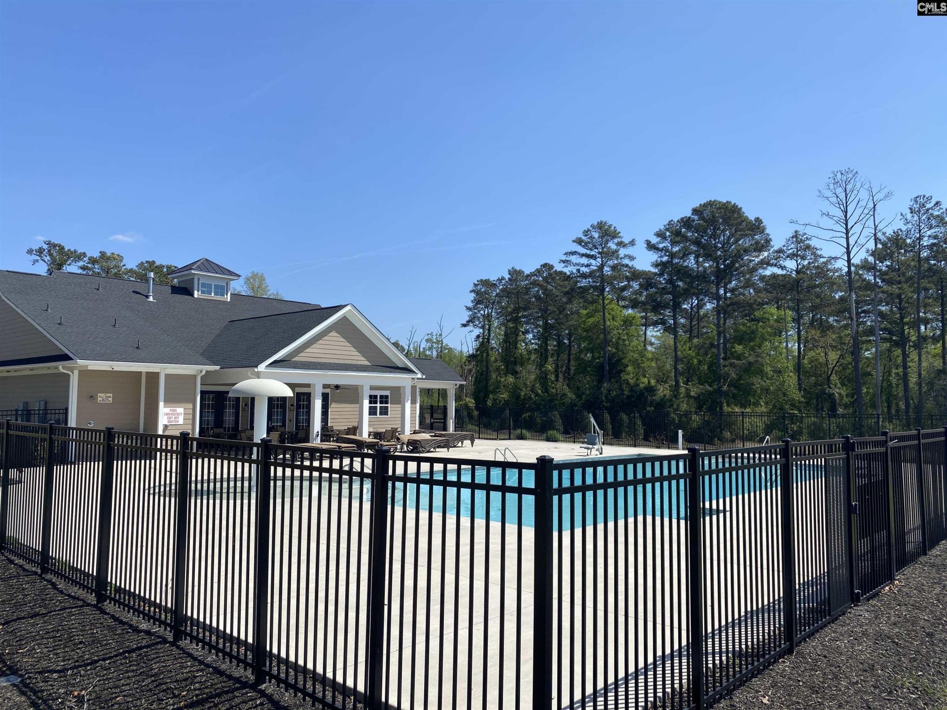 208 Heddon Drive  Photo 53