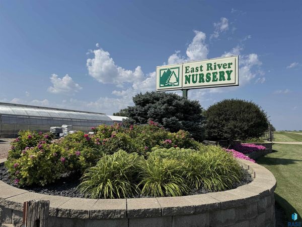 5659 Dakota Ave S S, Huron, SD 57350