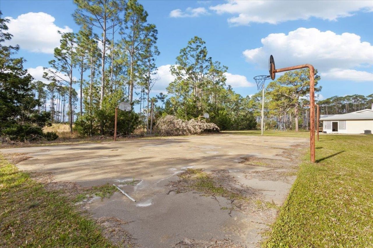 21070 Beach Rd, Perry, FL 32348 Photo