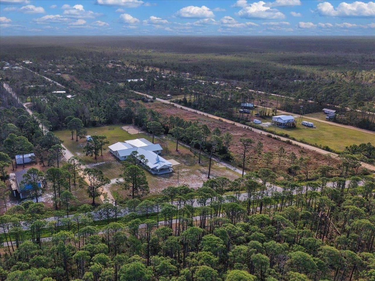 21070 Beach Rd, Perry, FL 32348 Photo