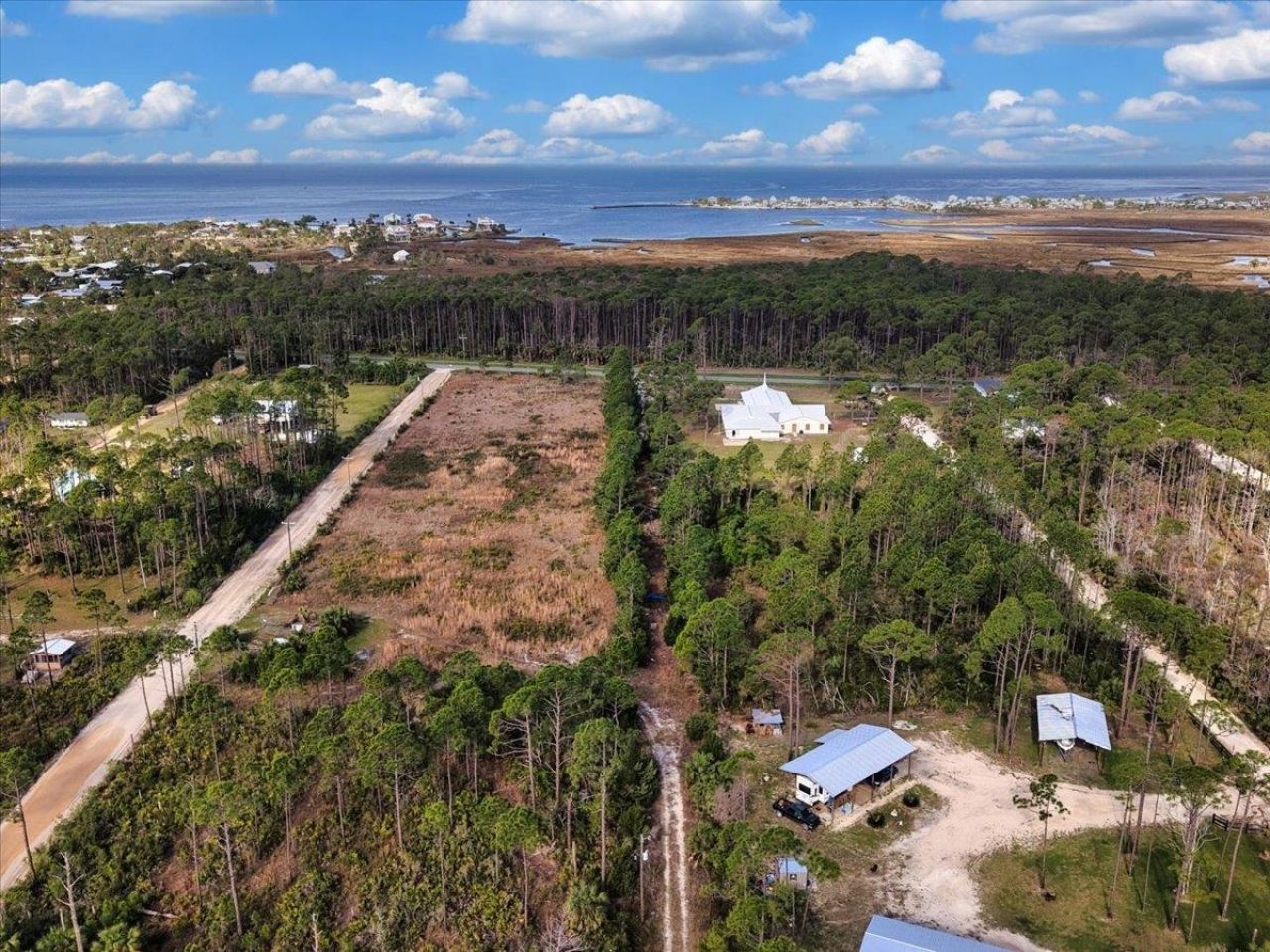 21070 Beach Rd, Perry, FL 32348 Photo