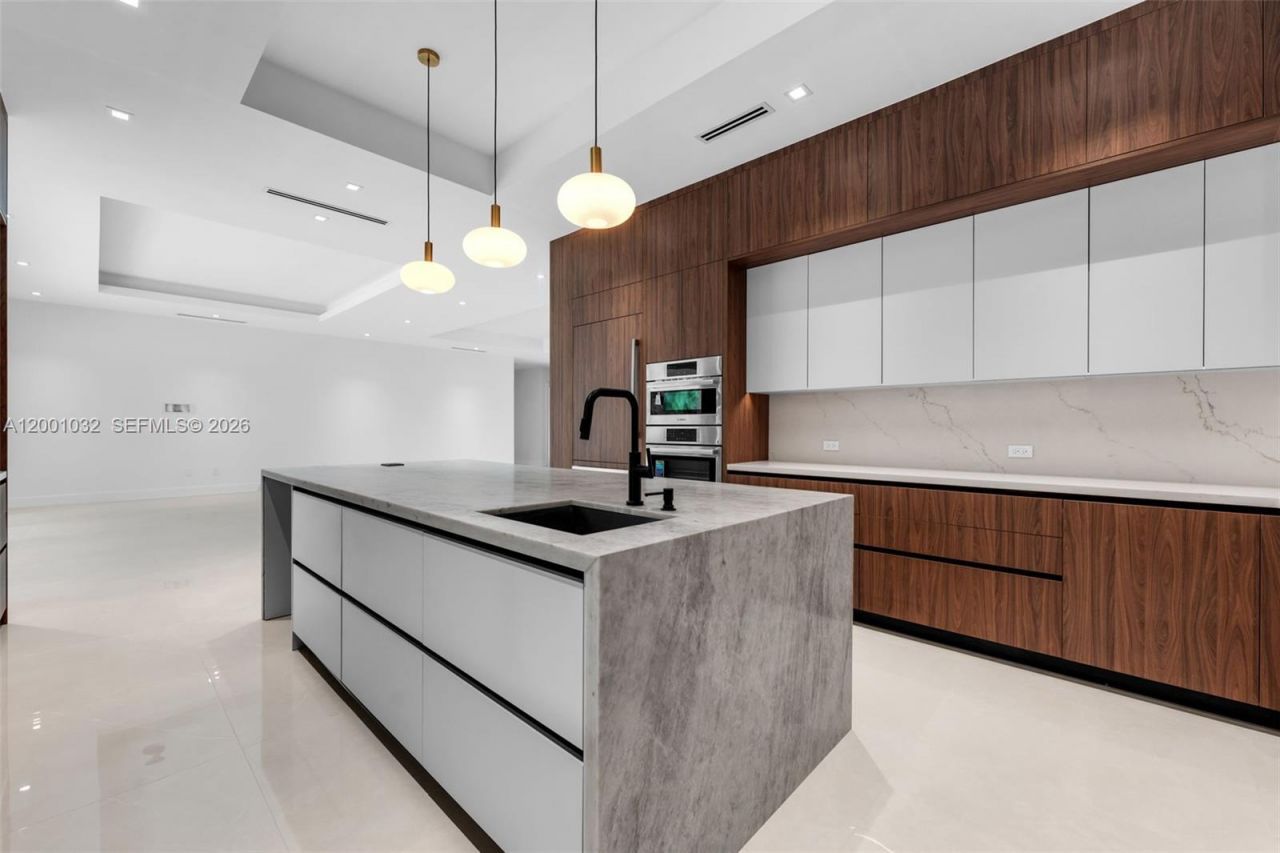 7980 SW 184th Ter , Cutler Bay, FL 33157 Photo