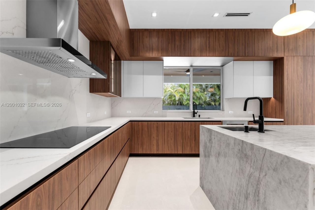 7980 SW 184th Ter , Cutler Bay, FL 33157 Photo