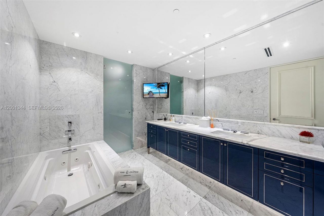 9349 Collins Ave, Unit 203, Surfside, FL 33154 Photo