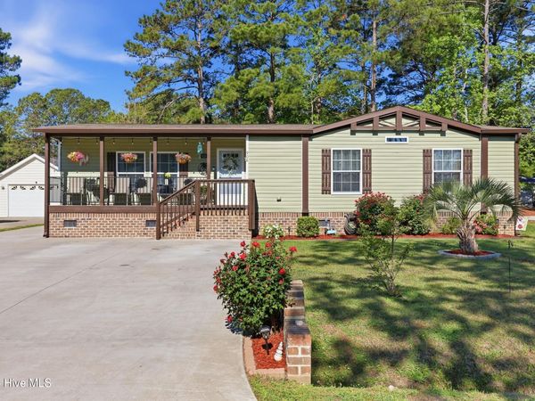 908 Palmer Drive, Calabash, NC 28467