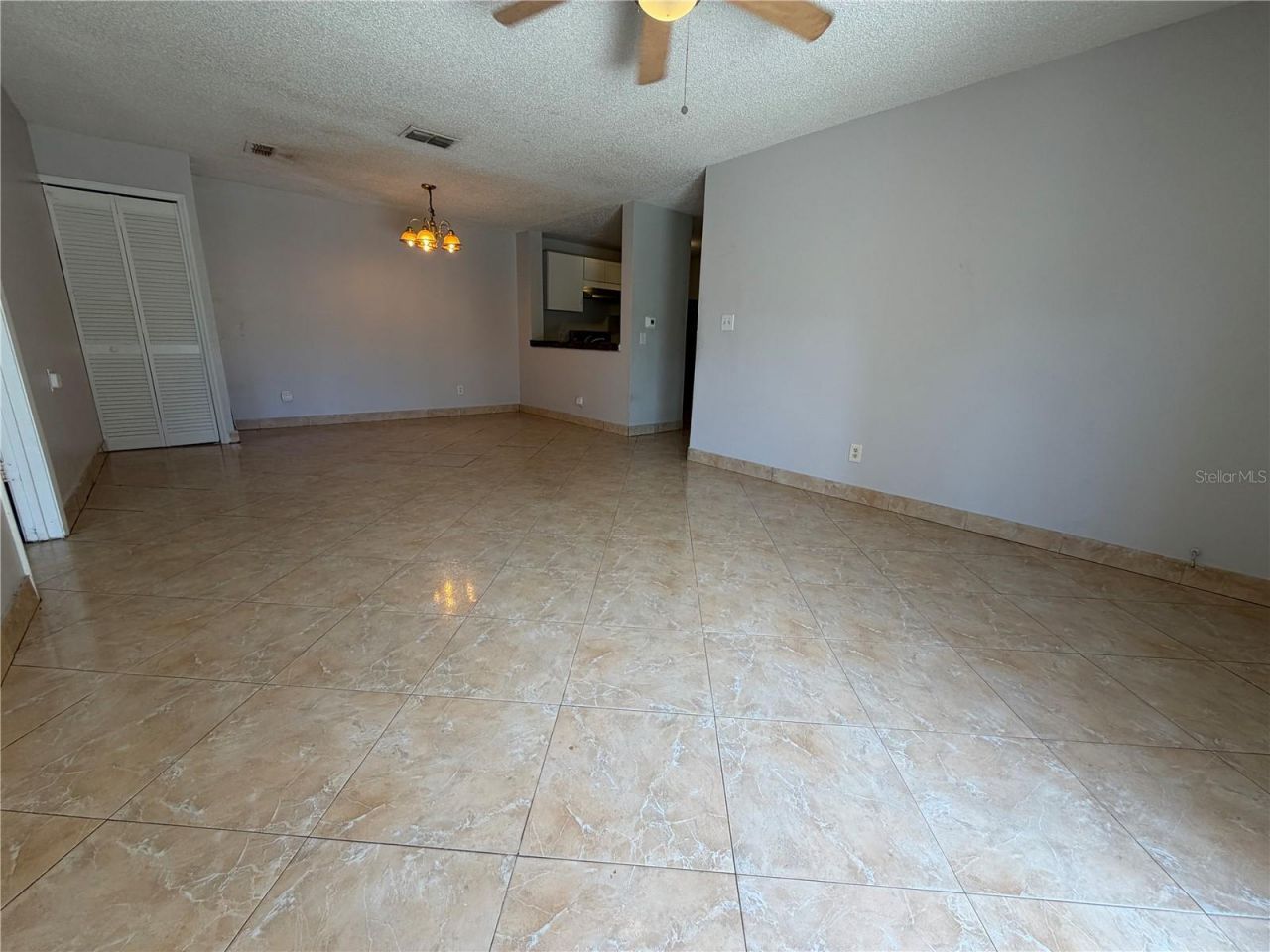 5225 Via Hacienda Circle, Unit B115, Orlando, FL 32839 Photo