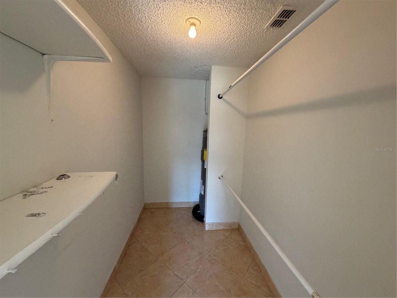 5225 Via Hacienda Circle, Unit B115, Orlando, FL 32839 Photo