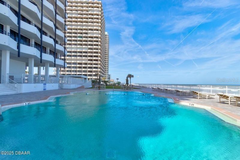 2828 N Atlantic Avenue, Unit 303, Daytona Beach, FL 32118 Photo