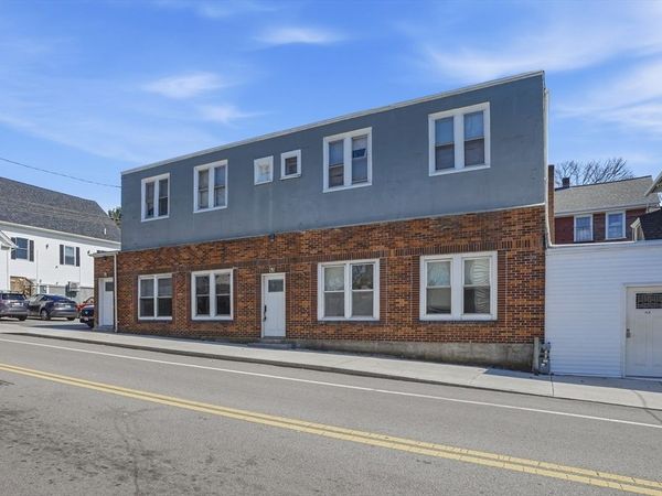 632 Fall River Ave, Seekonk, MA 02771