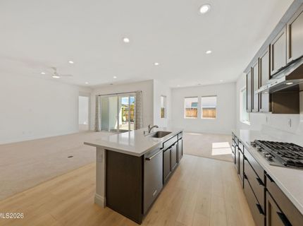 7494 Fallen Grove Lane, Sparks, NV 89441 Photo