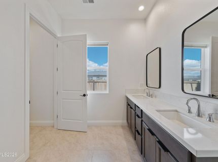 7494 Fallen Grove Lane, Sparks, NV 89441 Photo