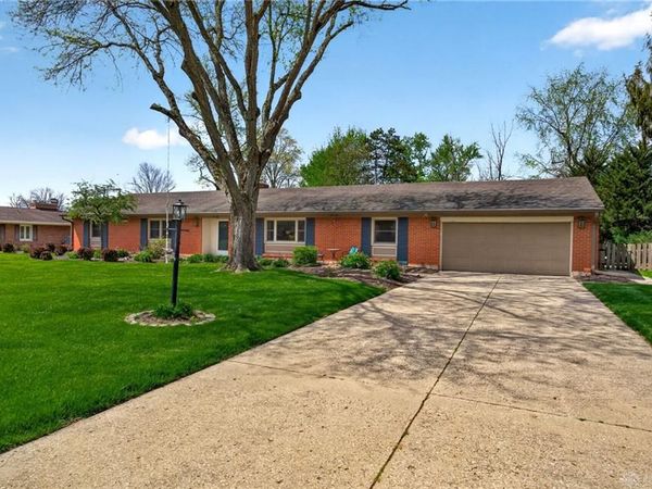 5583 Hugh Drive, Centerville, OH 45459