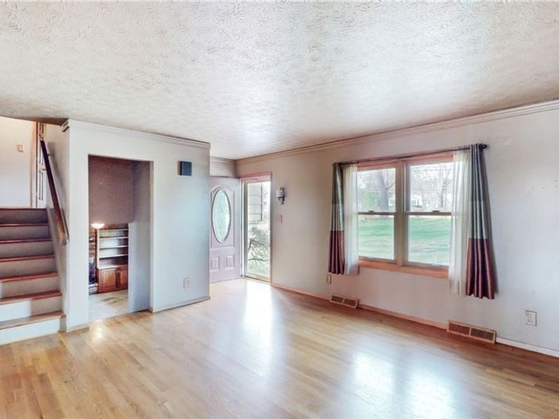 251 S Hametown Road, Akron, OH 44321 Photo 15