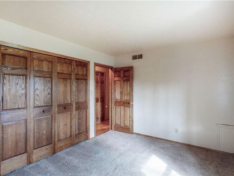 251 S Hametown Road, Akron, OH 44321 Photo 29