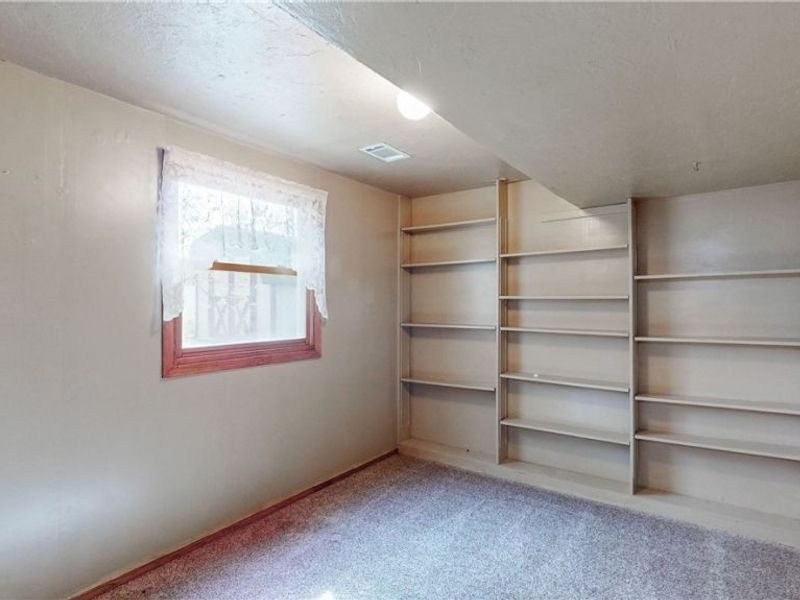 251 S Hametown Road, Akron, OH 44321 Photo 35