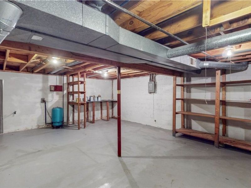 251 S Hametown Road, Akron, OH 44321 Photo 40