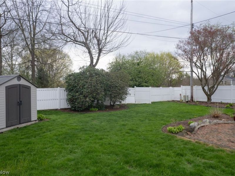 215 Grayling Drive, Fairlawn, OH 44333 Photo 11