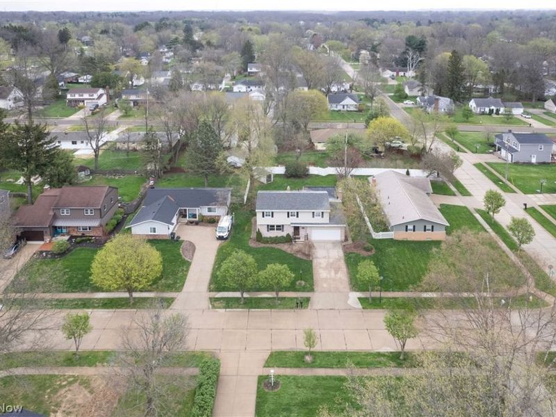 215 Grayling Drive, Fairlawn, OH 44333 Photo 6