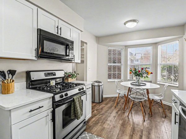 233 Fieldcrest Street, Ann Arbor, MI 48103