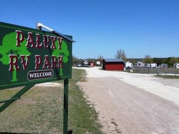 1607 US 67, Glen Rose, TX 76043
