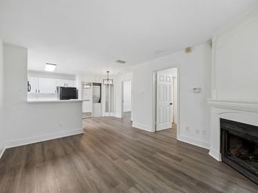 6108 Abrams Road, Unit 410, Dallas, TX 75231