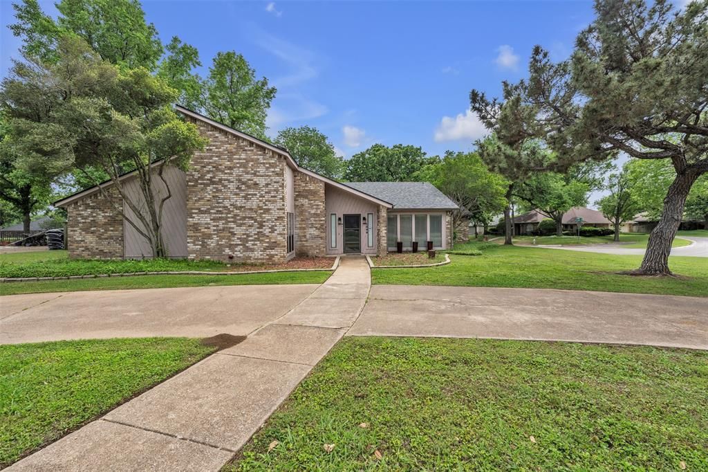 1200 Saint Andrews Court, Mansfield, TX 76063 Main Photo