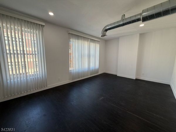 432 Bloomfield Ave, Montclair, NJ 07042