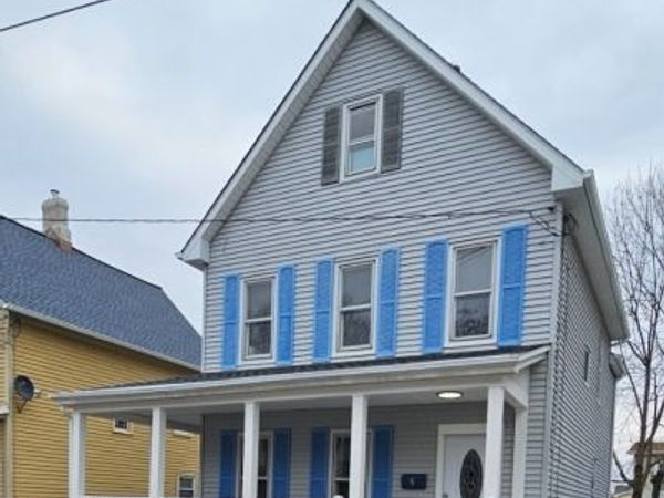 5 Jefferson St, Newton, NJ 07860