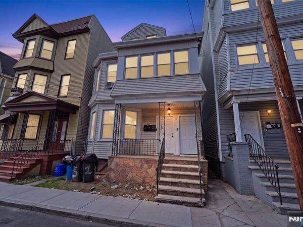 647 19th Street, NEWARK, NJ 07103