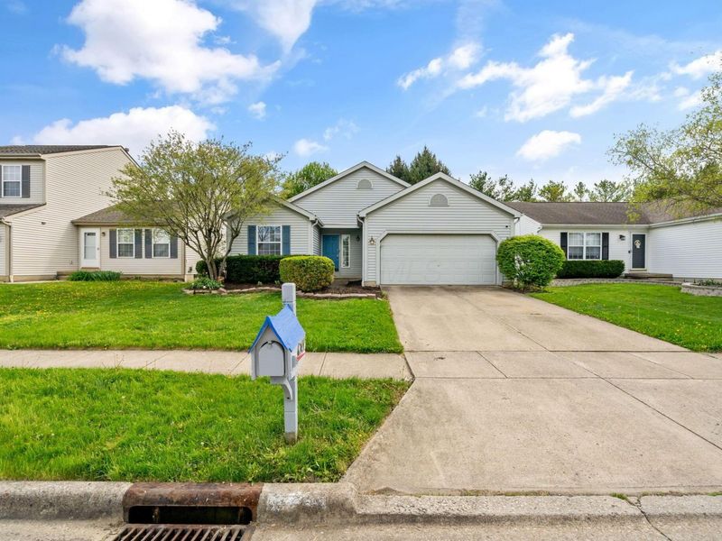 6749 Laburnum Drive, Canal Winchester, OH 43110 Photo 35