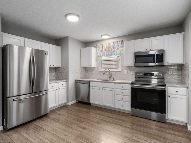 6749 Laburnum Drive, Canal Winchester, OH 43110 Photo 6