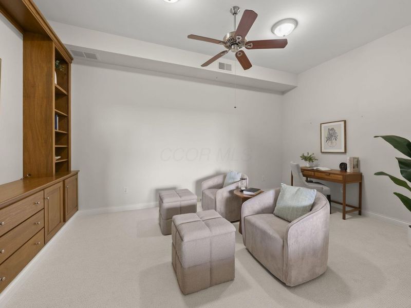 5745 Newbank Circle , Unit 202, Dublin, OH 43017 Photo 18