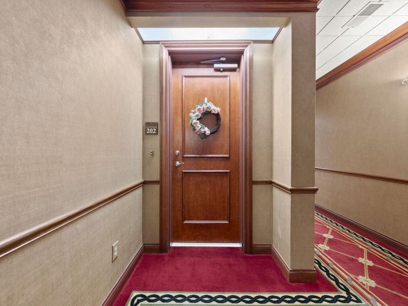 5745 Newbank Circle , Unit 202, Dublin, OH 43017 Photo 32