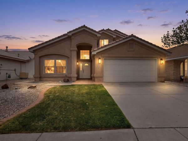 916 Tony Sanchez Drive SE, Albuquerque, NM 87123