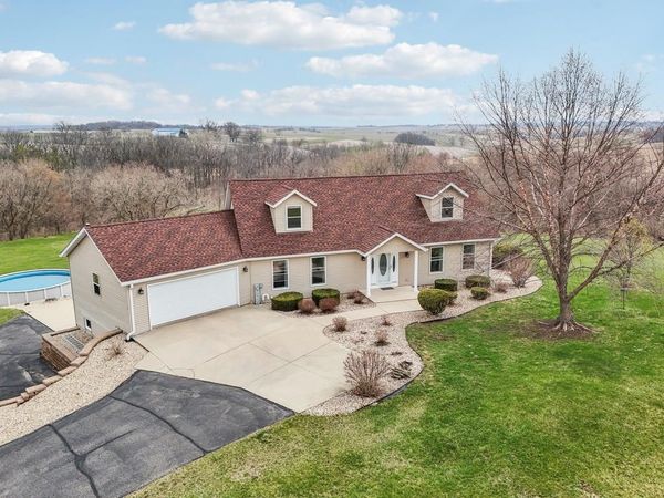 N7978 County Road CC, Belleville, WI 53508