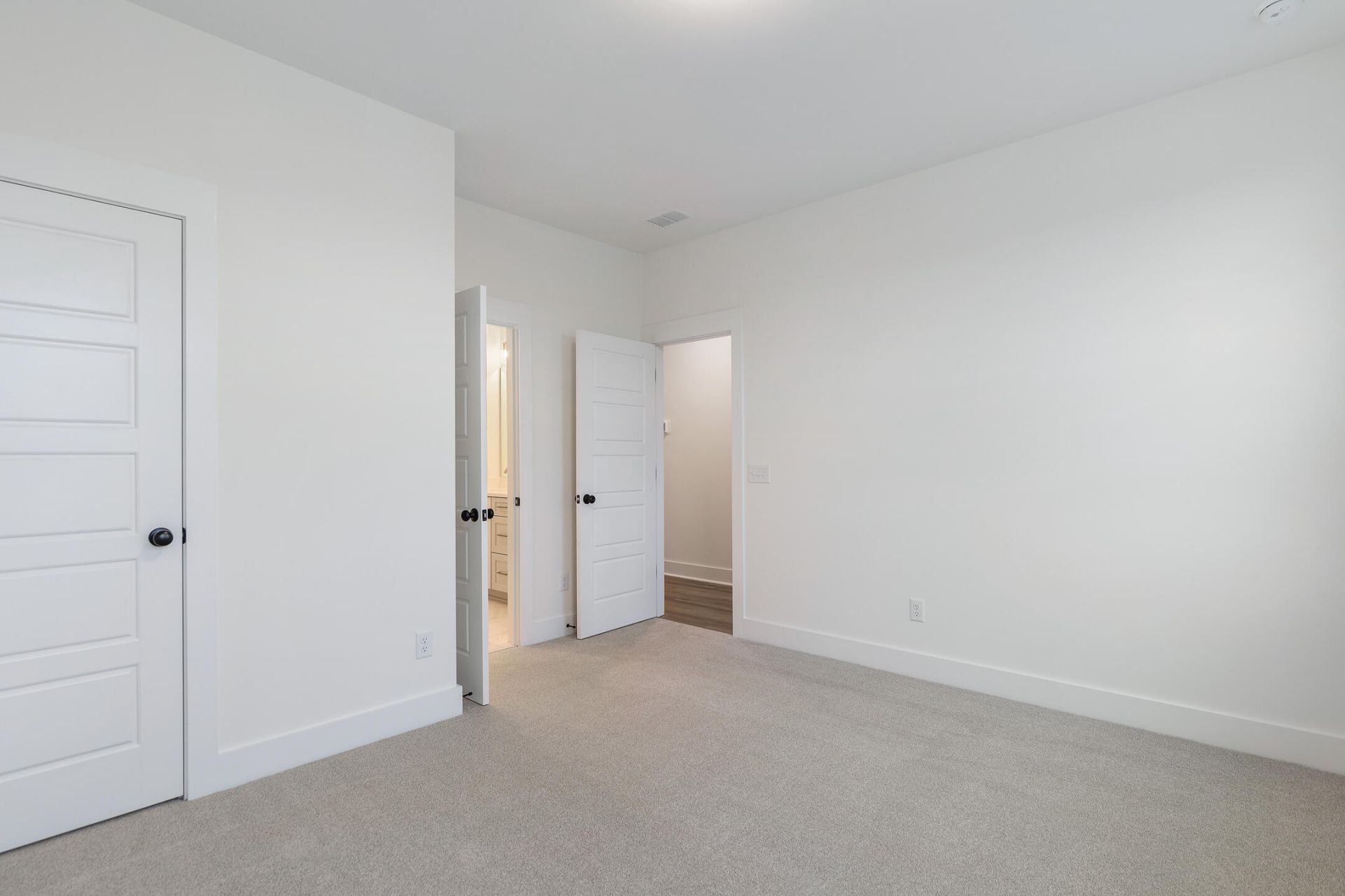 624 June Berry Drive Photo 34