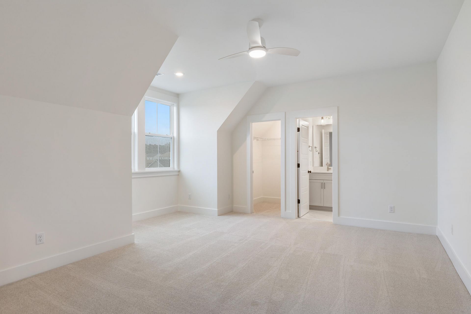 624 June Berry Drive Photo 35