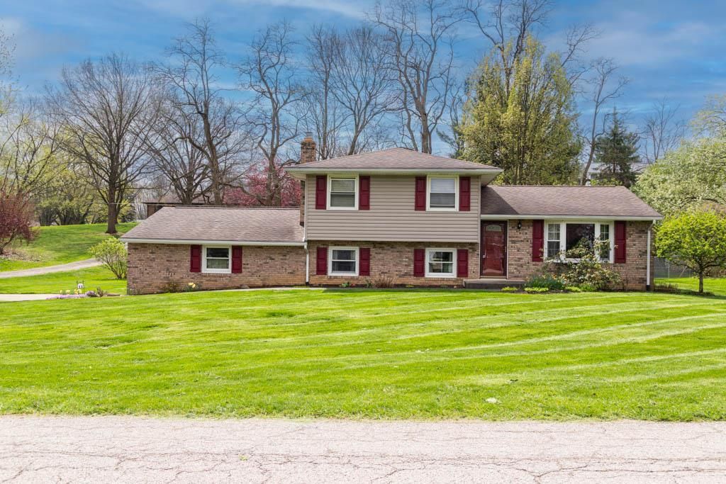 2472 Wedgewood Dr, Mansfield, OH 44903 Main Photo