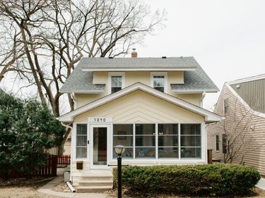 5040 Russell Avenue S, Minneapolis, MN 55410