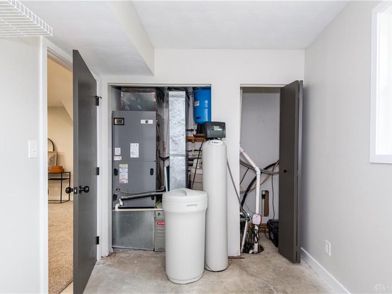 5775 E Casstown Clark Road, Casstown, OH 45312 Photo 28