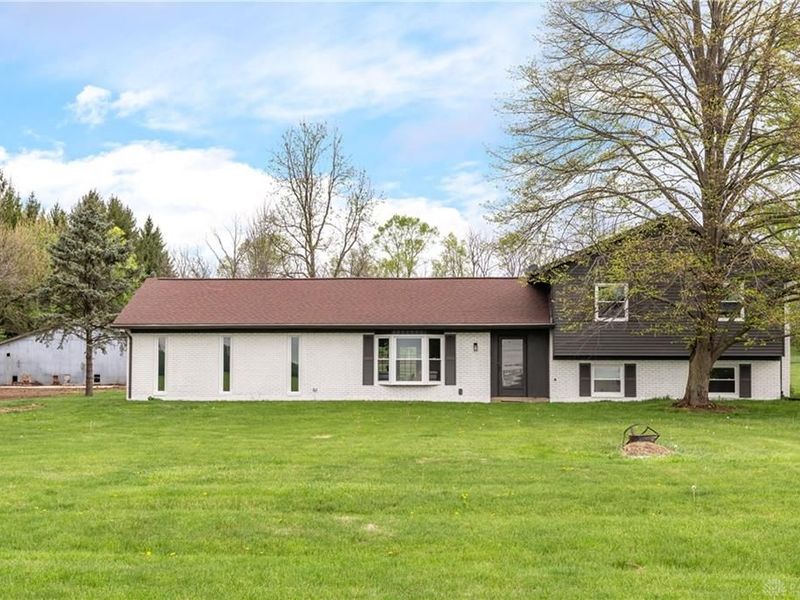 5775 E Casstown Clark Road, Casstown, OH 45312 Photo 6