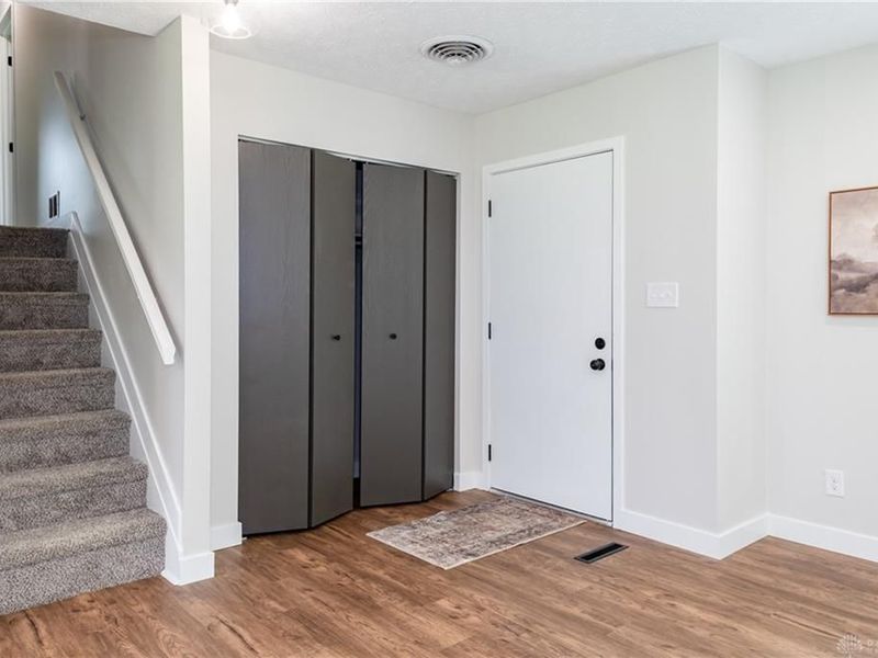 5775 E Casstown Clark Road, Casstown, OH 45312 Photo 7