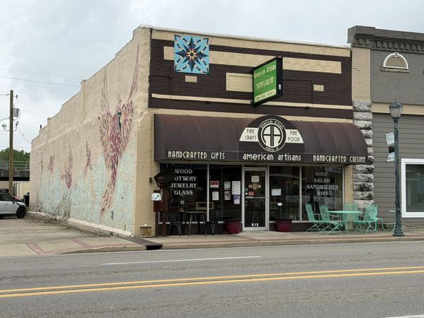 615 Mena Street, Mena, AR 71953