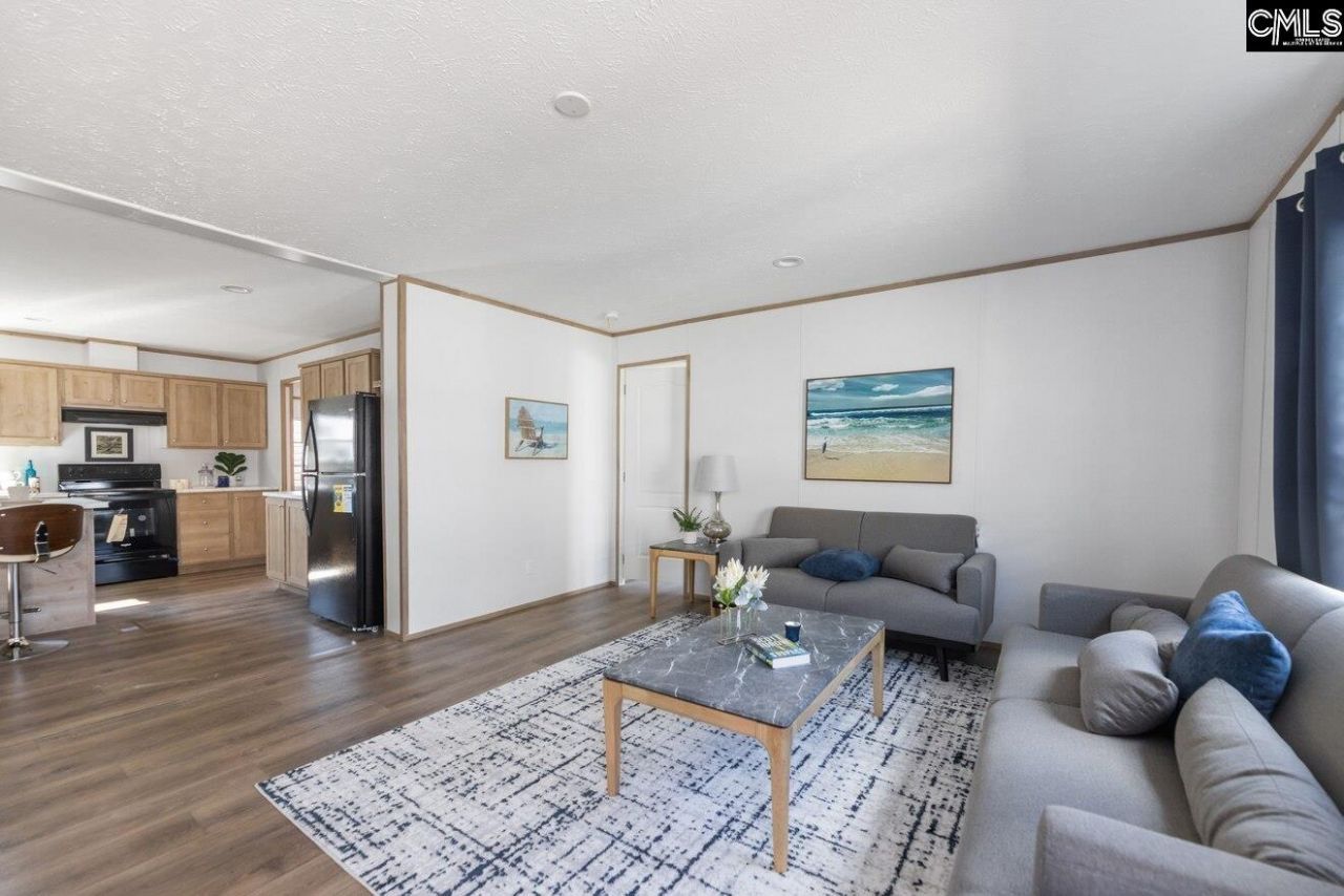 191 Rainbow Drive  Photo 4