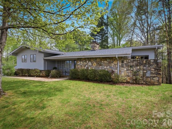 122 Lake Club Drive, Nebo, NC 28761