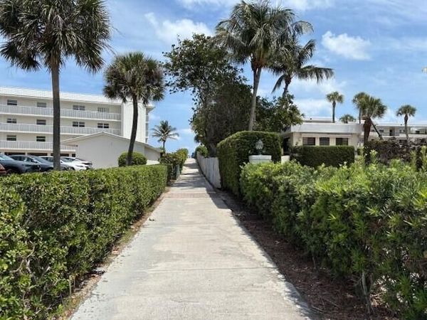 50 Celestial Way, Unit 4e, Juno Beach, FL 33408